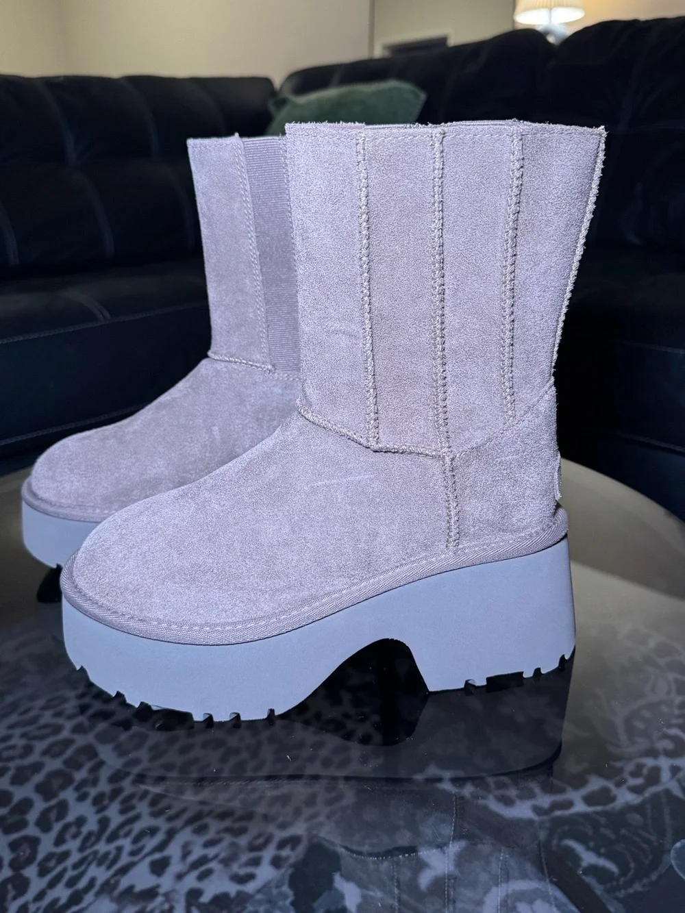 Ugg - Women's Classic Twin Seam New Heights Boots